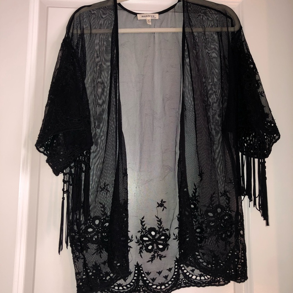 Lace, fringe, coverup